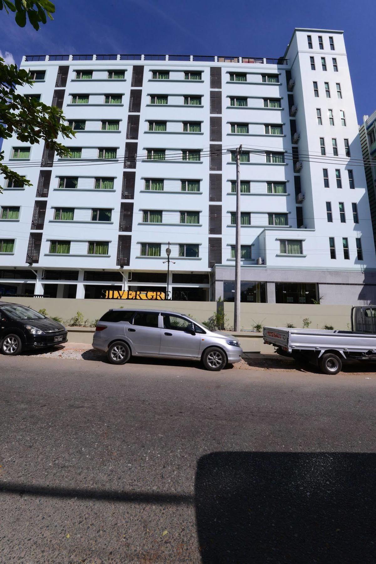 Silver Green Hotel Yangon Exterior photo