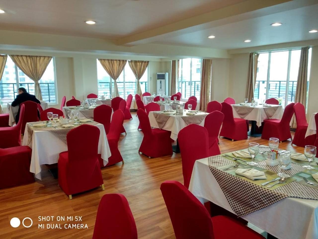 Silver Green Hotel Yangon Exterior photo