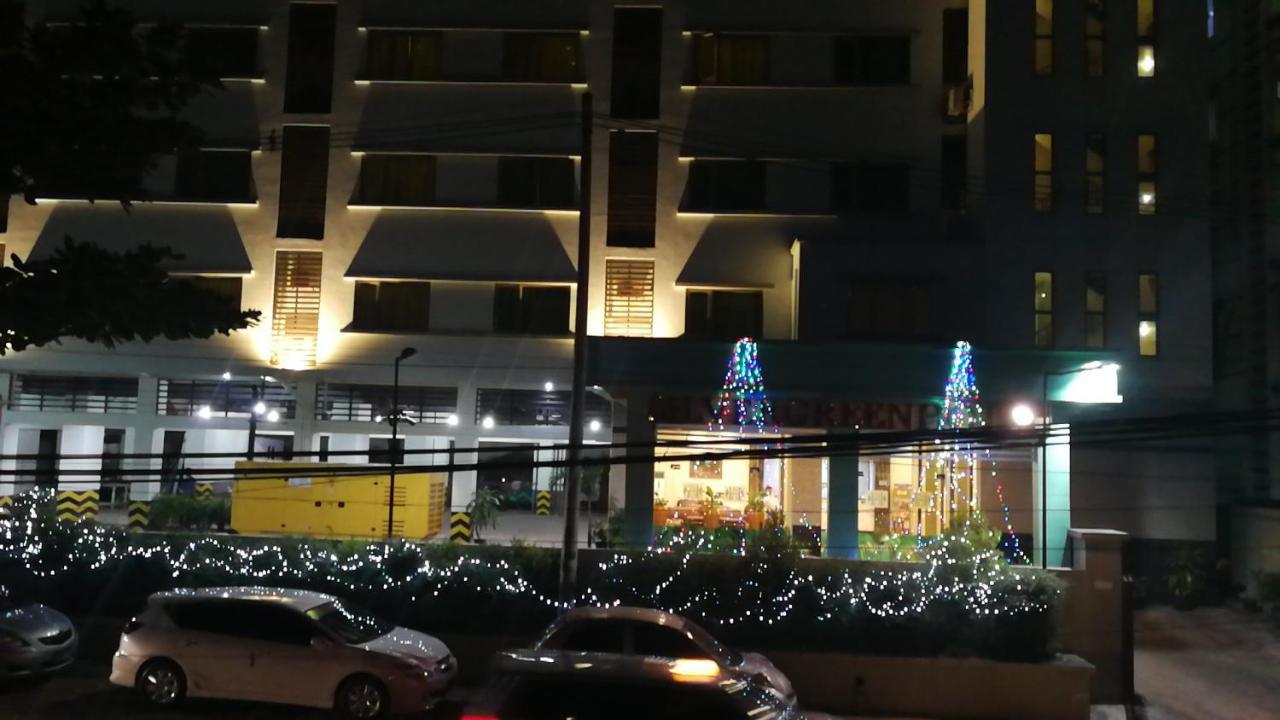 Silver Green Hotel Yangon Exterior photo