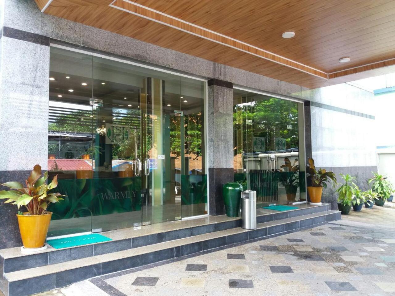 Silver Green Hotel Yangon Exterior photo
